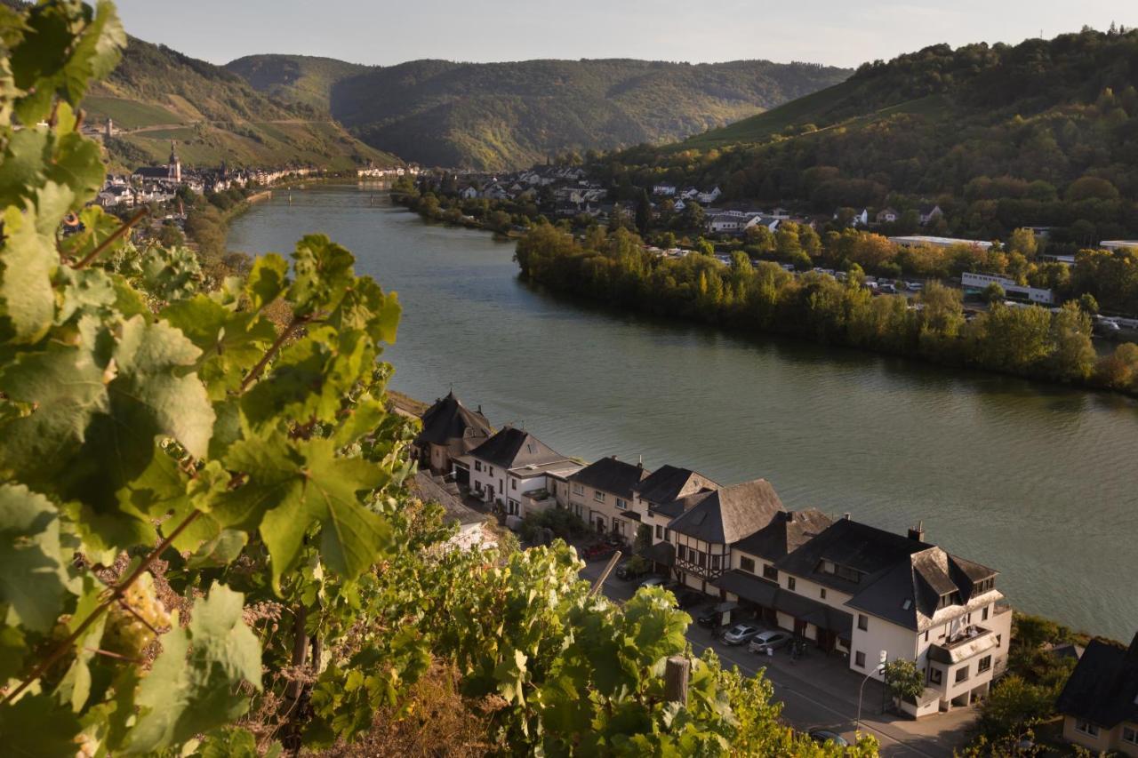 Hotel Garni "Cafe Im Hamm" Zell an der Mosel Exterior foto